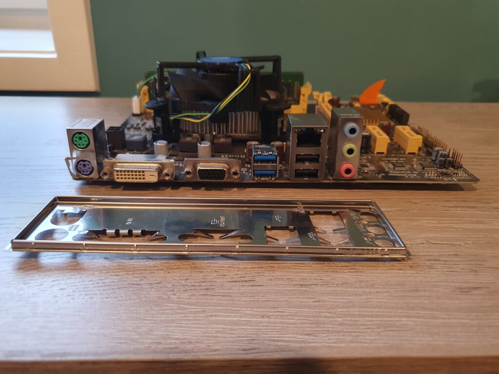 Upgradeset - Asus H81M-K - i5 4460 - 16GB DDR3 - Afbeelding 3