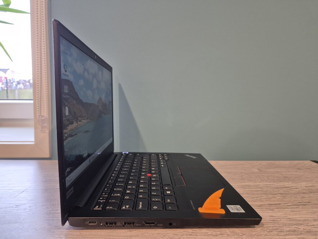 Lenovo Thinkpad E14 G1 - Afbeelding 4