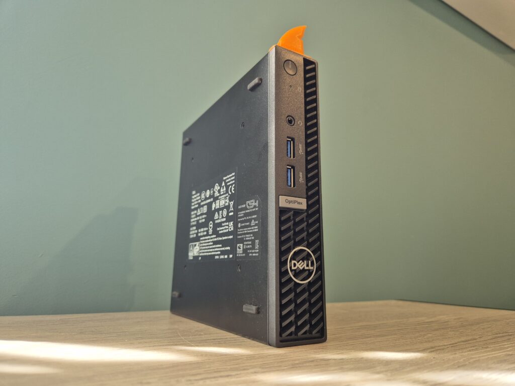 DELL MINI 7010