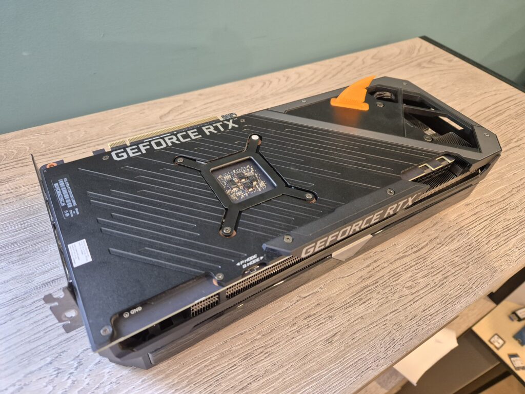 ASUS ROG Strix GeForce RTX 3070 - Afbeelding 4