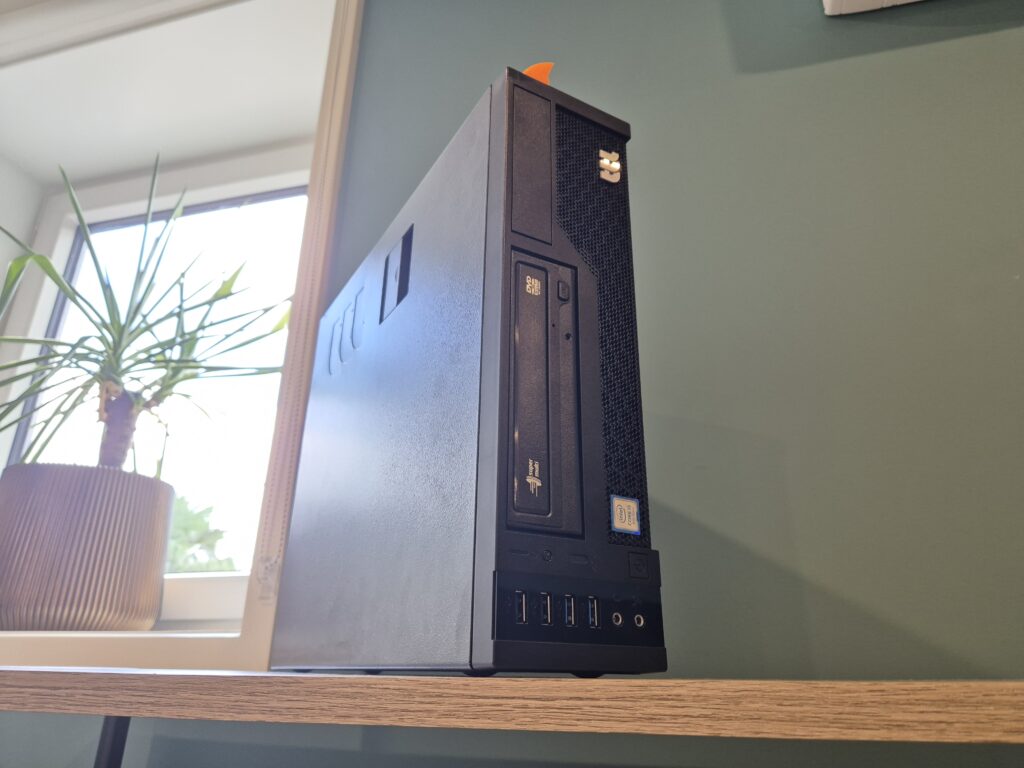 TEKNOPRO BLACK