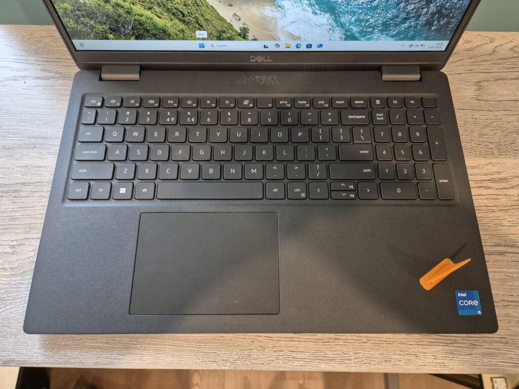 Dell Latitude 3520 - Afbeelding 3
