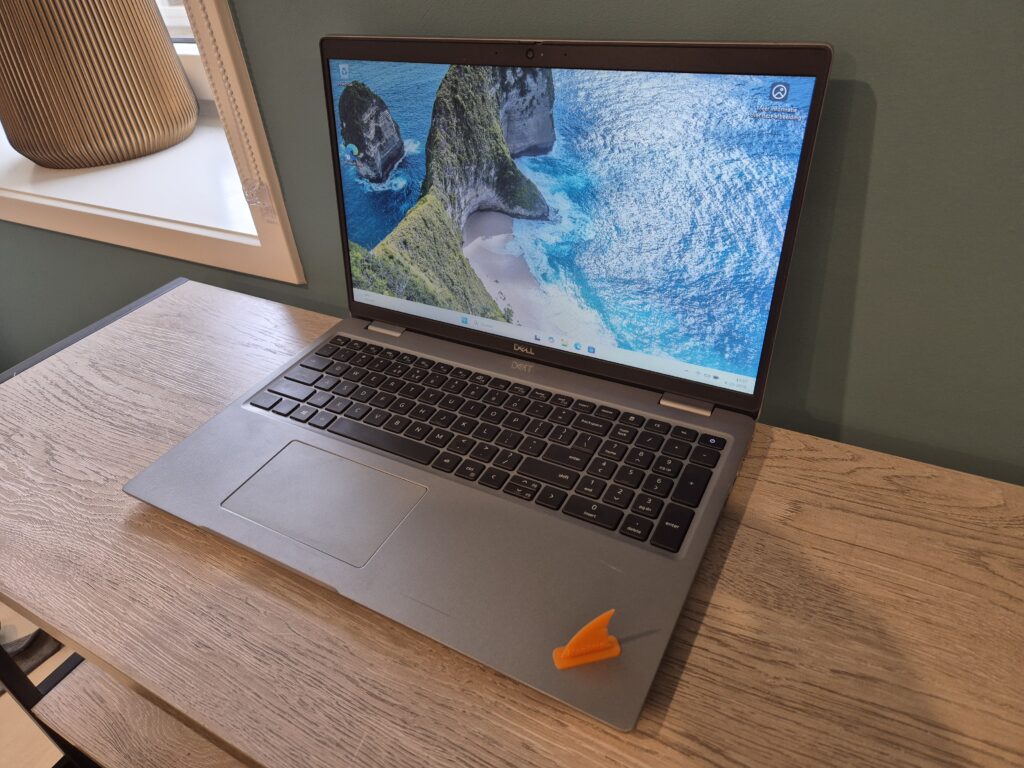 Dell Latitude 5520
