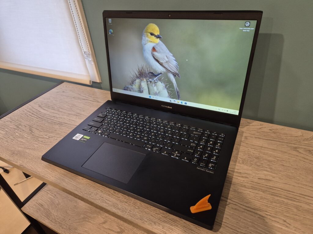 ASUS Vivobook X571LU