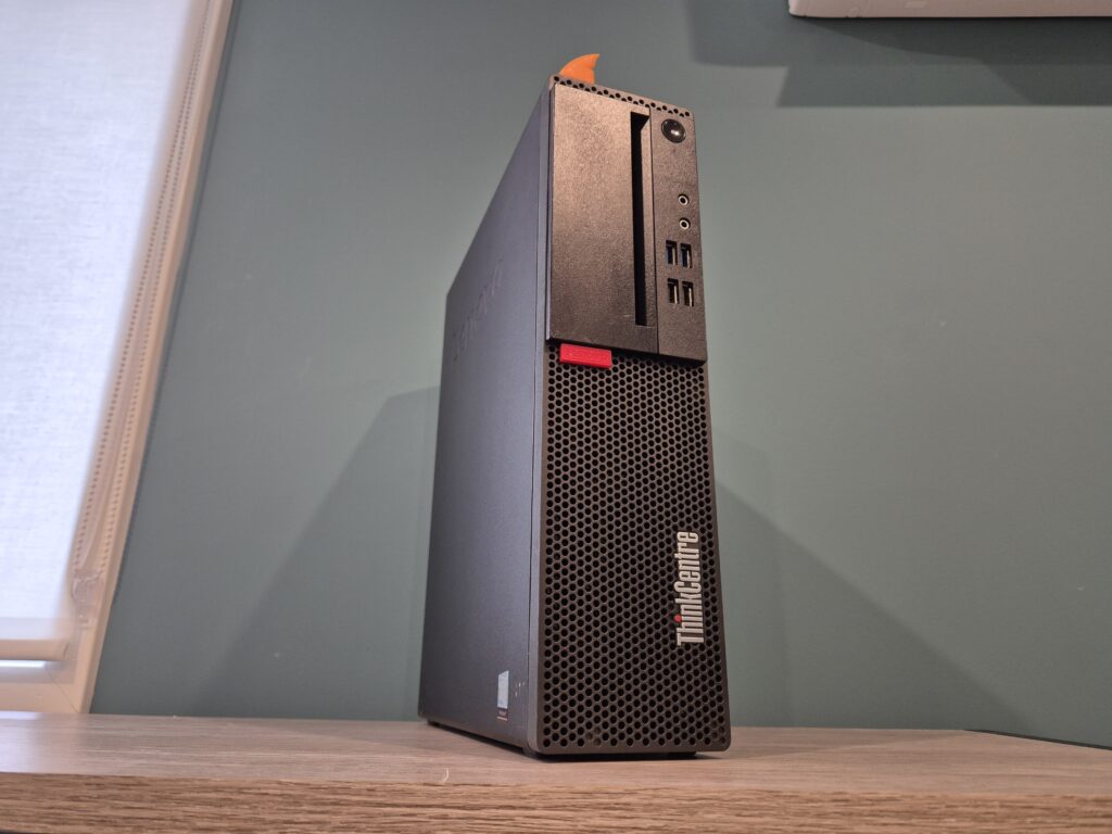 M75s SFF – Barebone