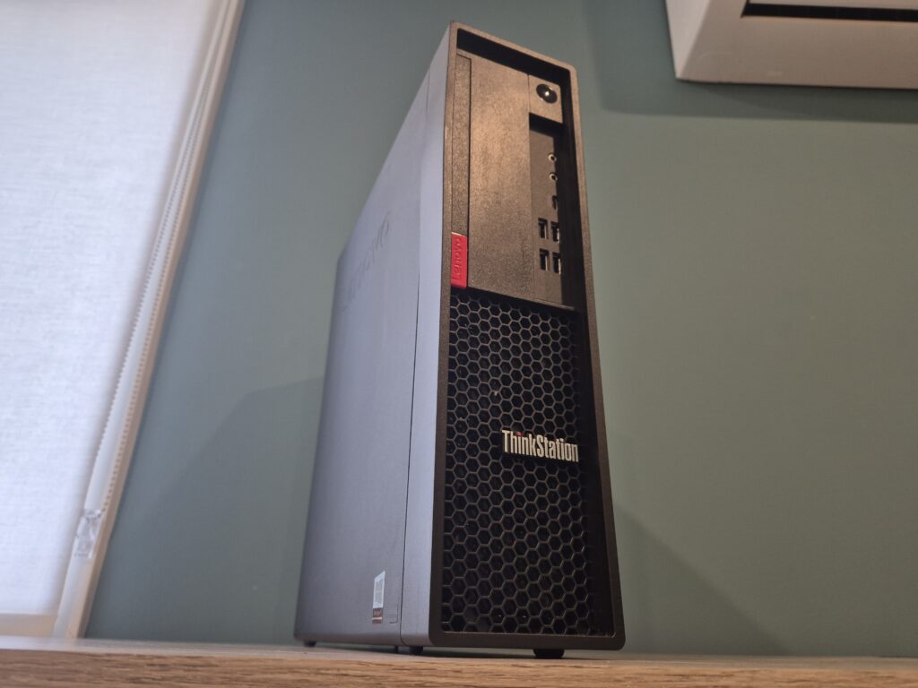 LENOVO P330